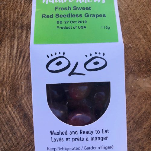 Fresh Red Seedless Grapes: 12 x 115g Snack Boxes